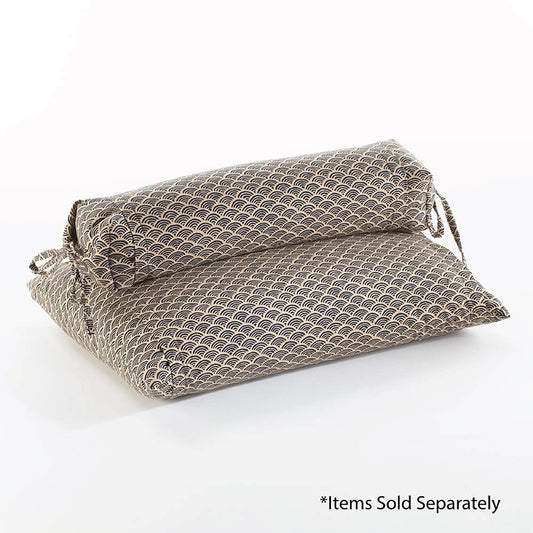J-Life Nami Black Buckwheat Hull Pillow