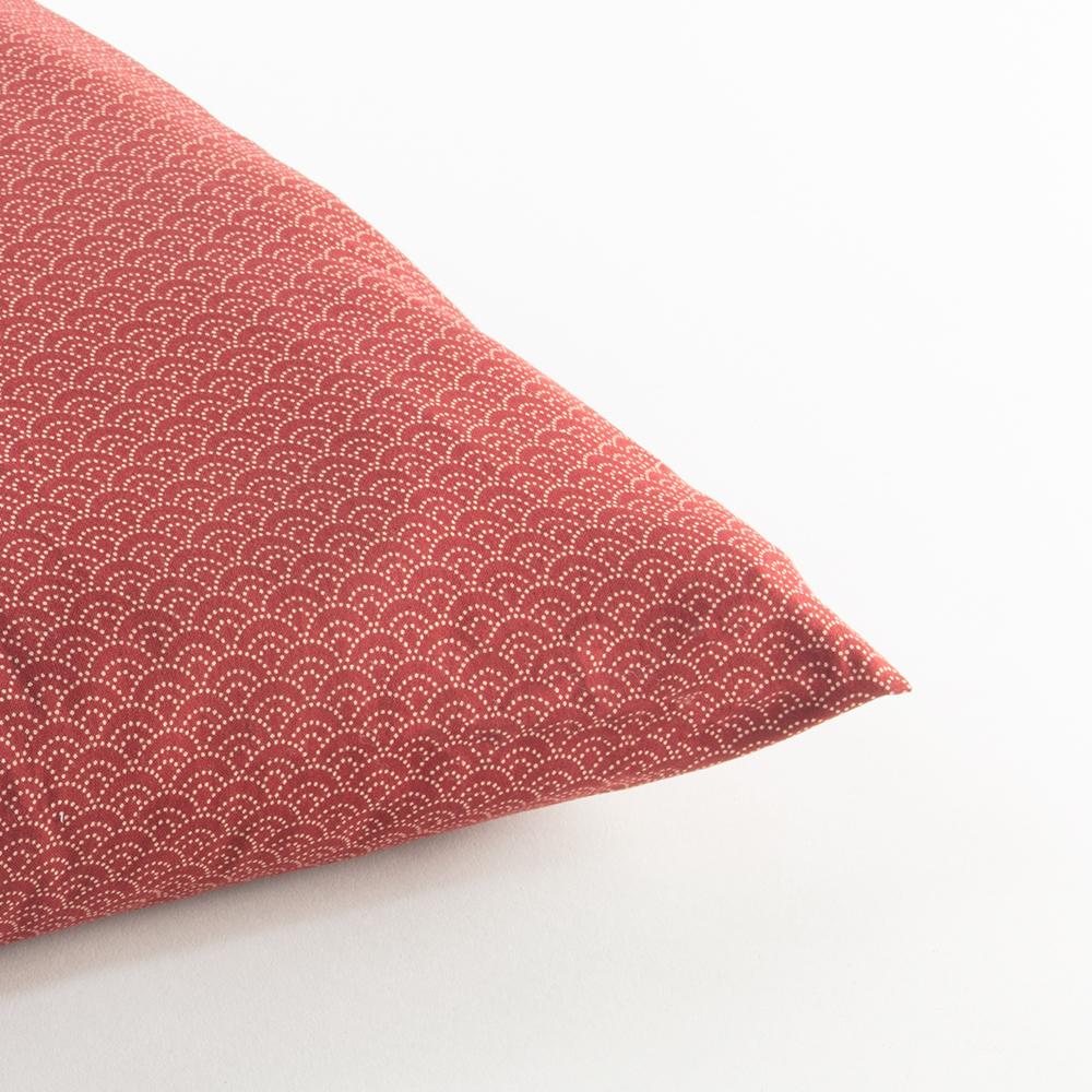 J-Life Seikai Ha Red Zabuton Floor Pillow_Pillows & Shams