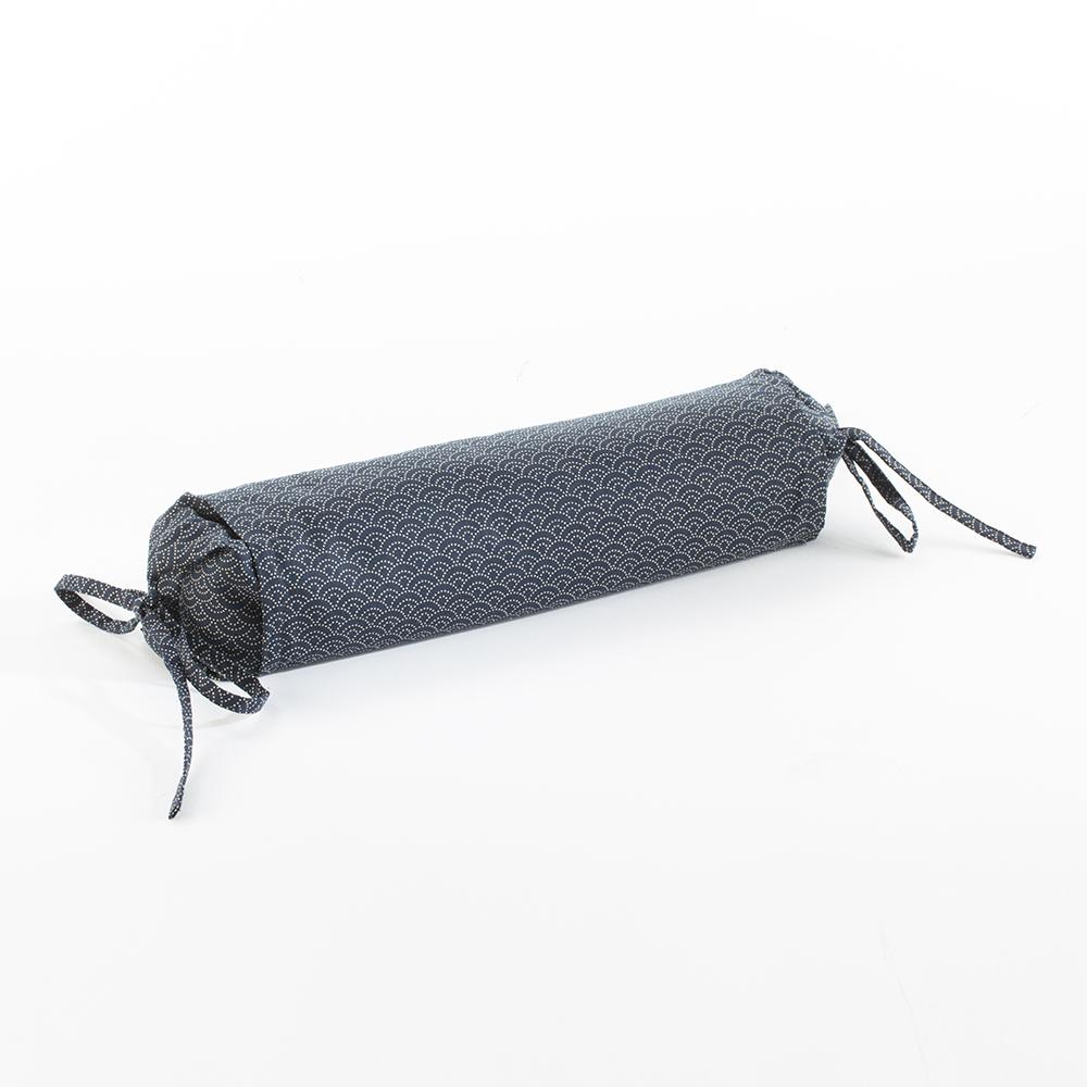 J-Life Seikai Ha Navy Buckwheat Hull Pillow_Pillows & Shams_Buckwheat Hull Pillow