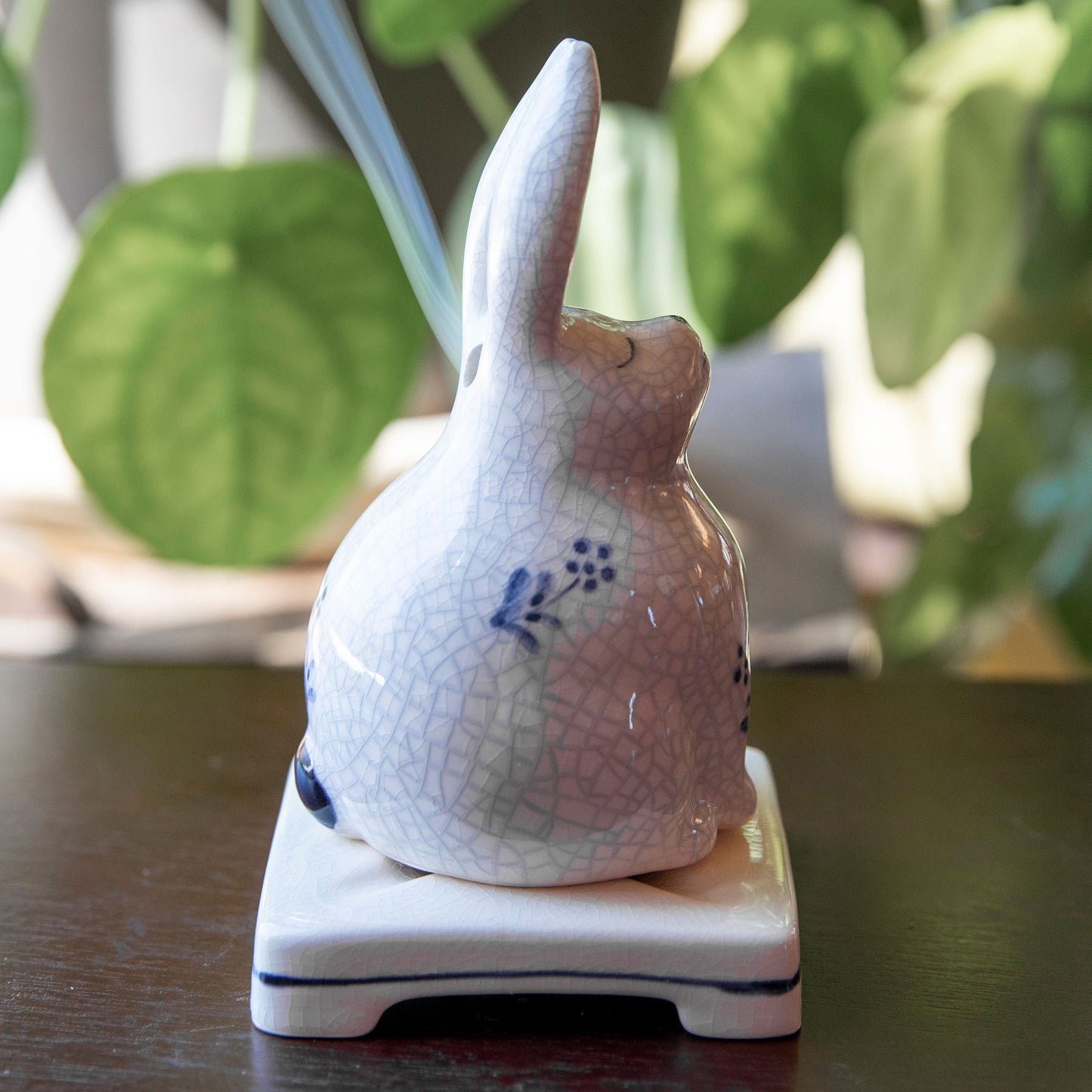 Usagi 兎 Rabbit Incense Holder
