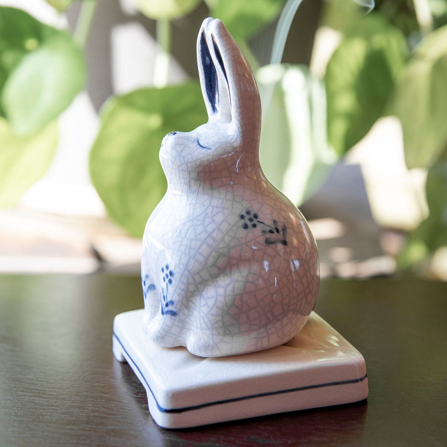 Usagi 兎 Rabbit Incense Holder