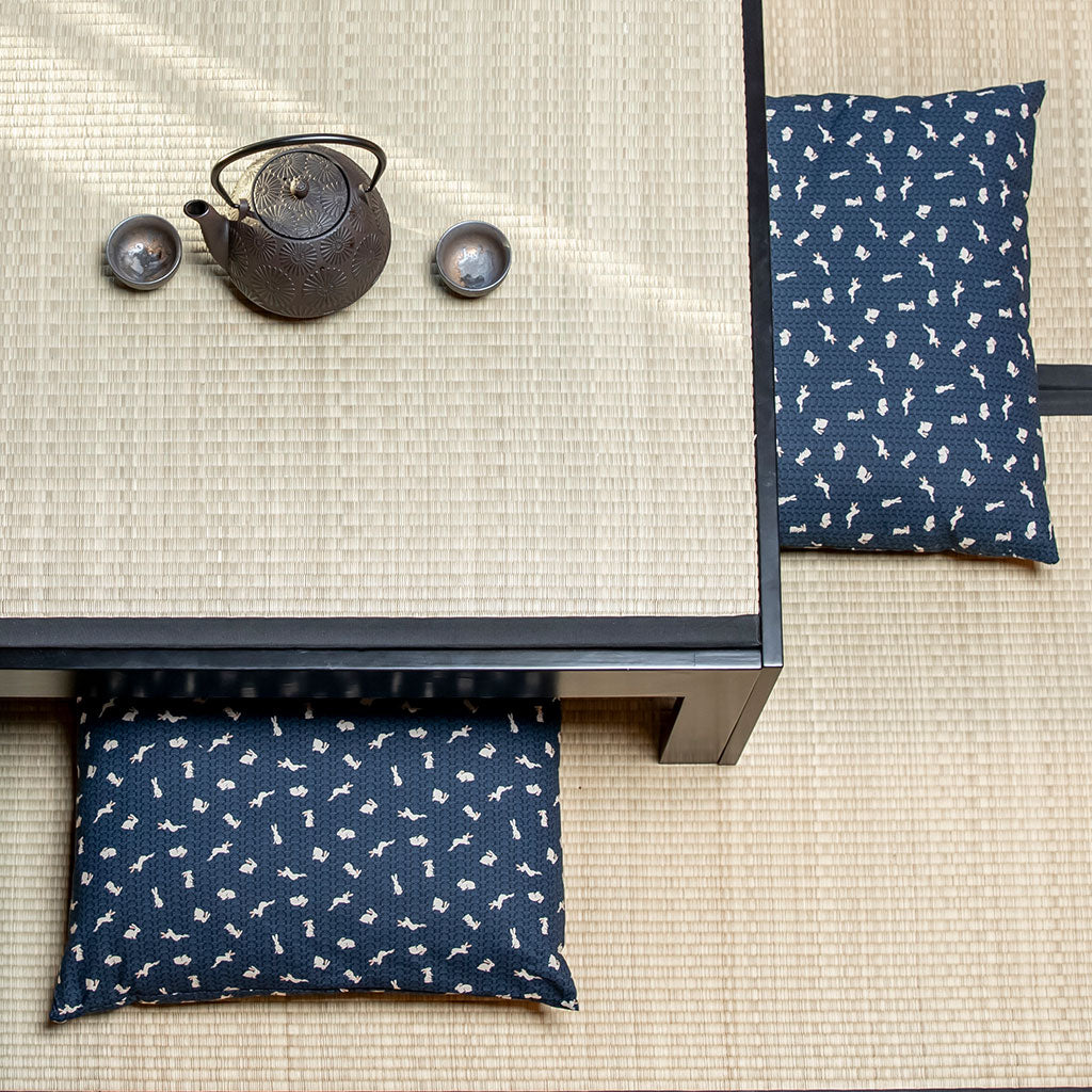 Chabudai Zabuton Tatami Table: Japanese Table Set