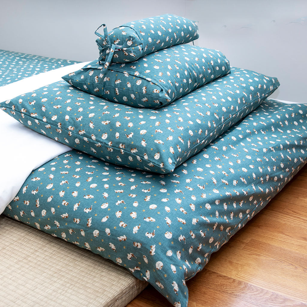 J-Life Koneko Blue Buckwheat Hull Pillow