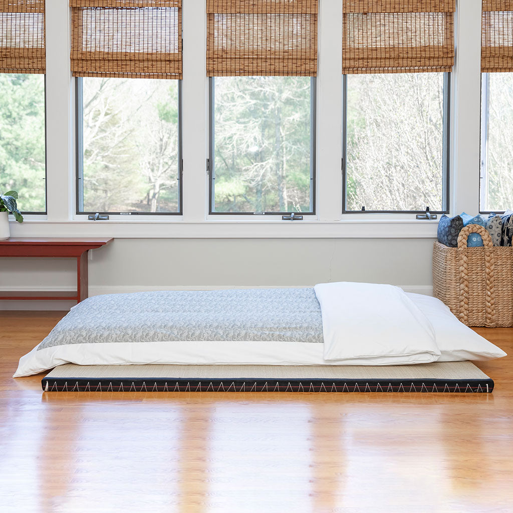 J-Life Tidal Wave Gray Custom Kakefuton with Removable Cover