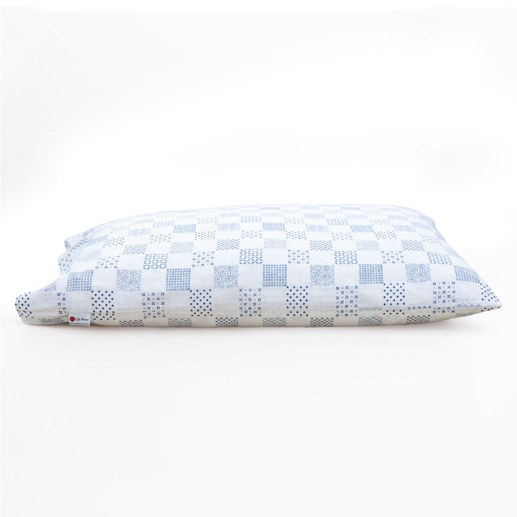 J-Life Igo White Pillowcase