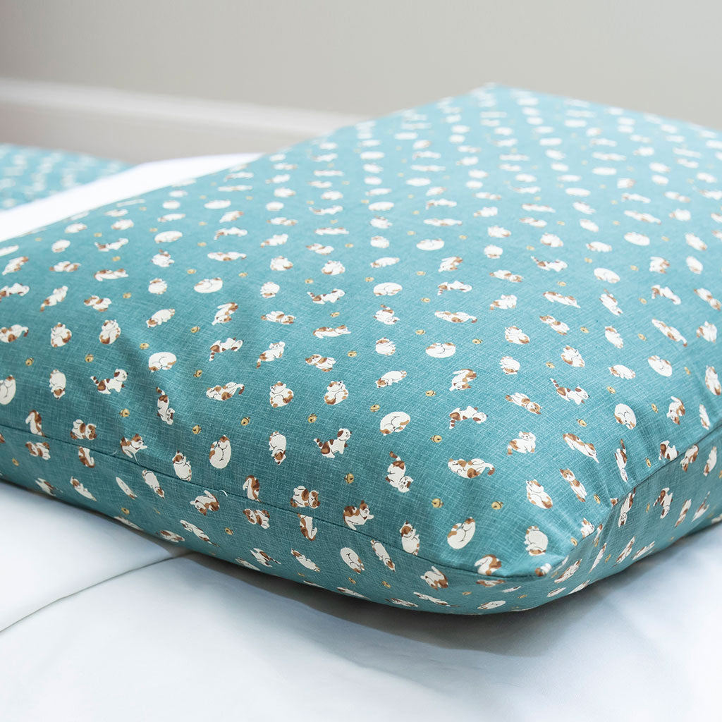 J-Life Koneko Blue Pillowcase