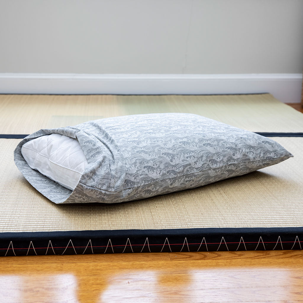 J-Life Tidal Wave Gray Pillowcase