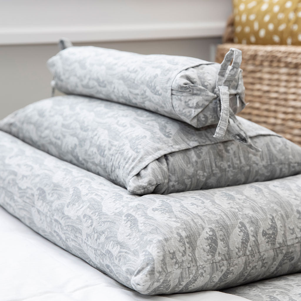 J-Life Tidal Wave Gray Buckwheat Hull Pillow - COVER ONLY