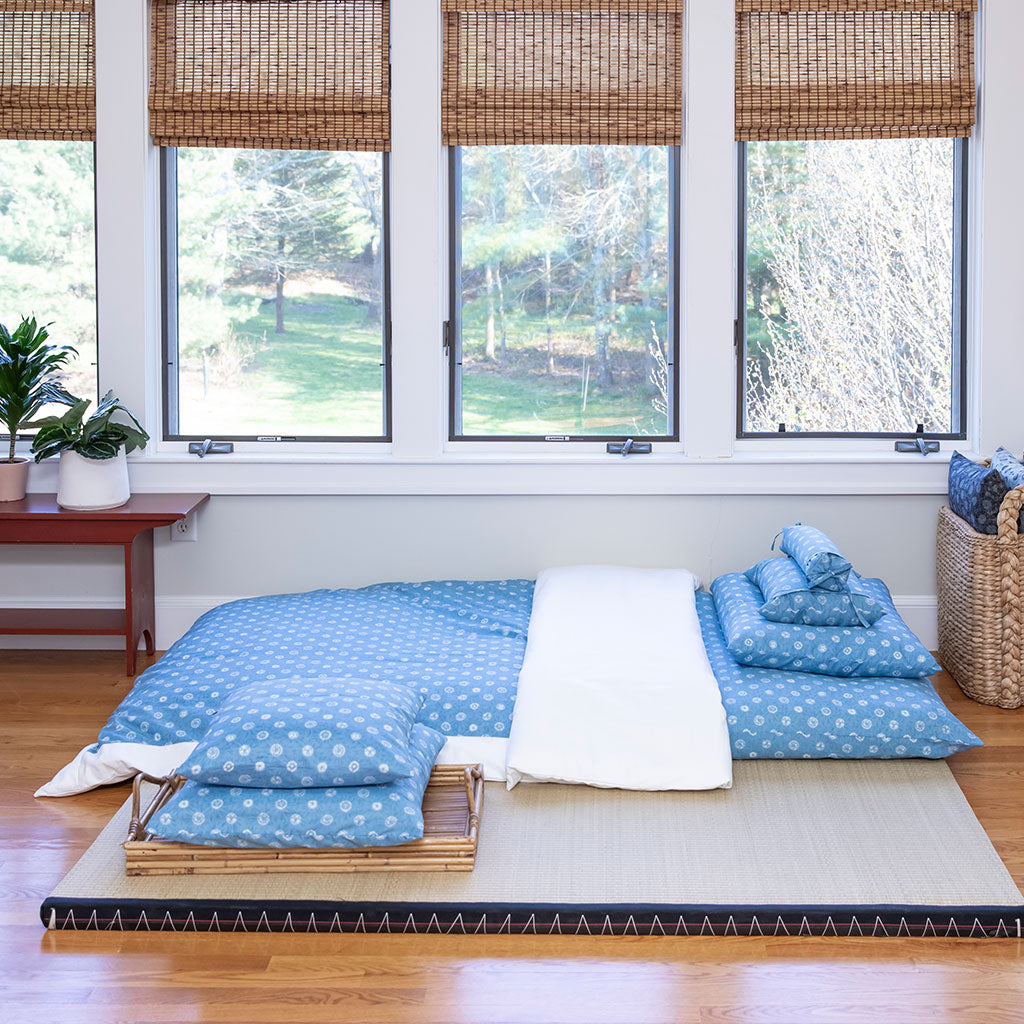 J-Life Shikifuton with Dandelion Blue Removable Cover