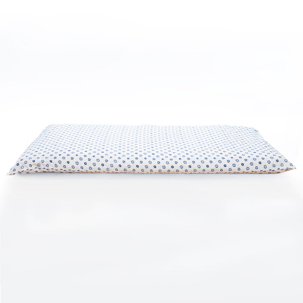 J-Life Shikifuton with Dandelion White Removable Cover