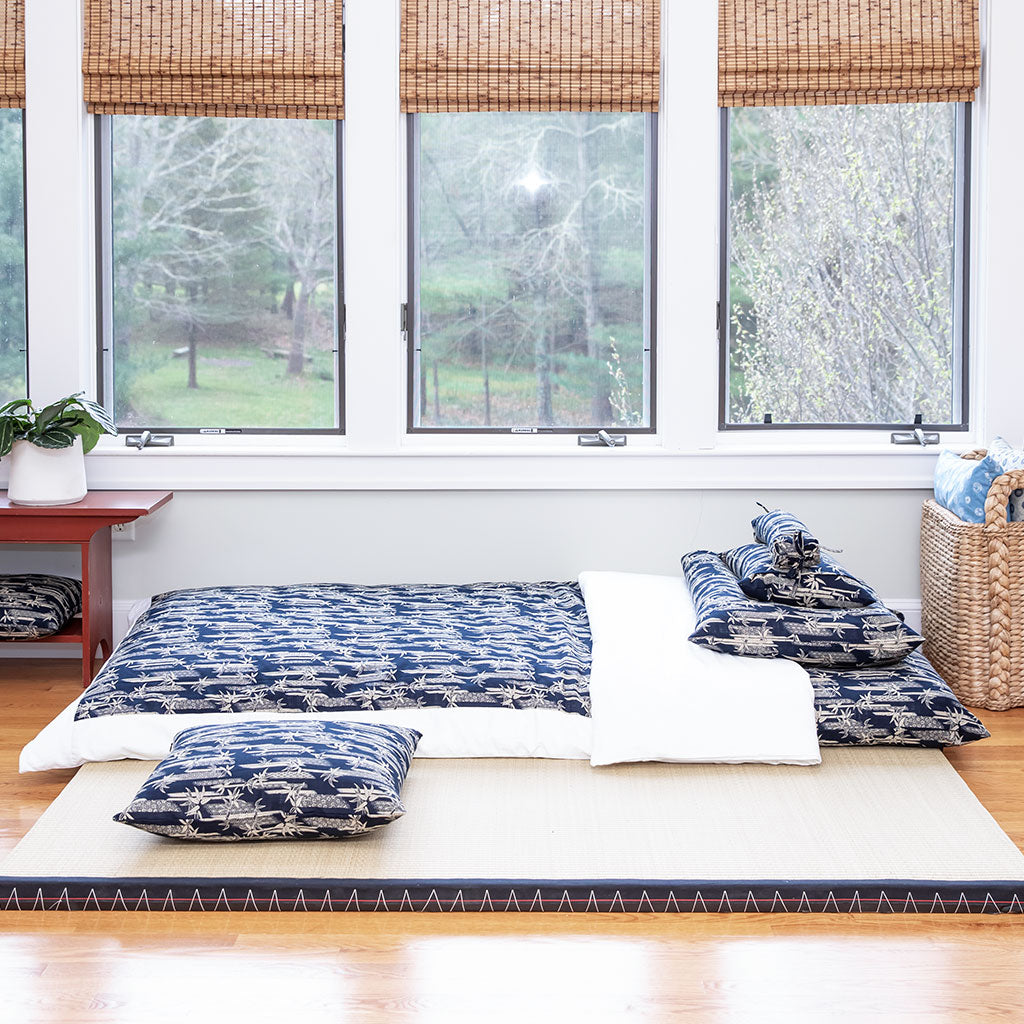J-Life Takenomori Navy Buckwheat Hull Pillow