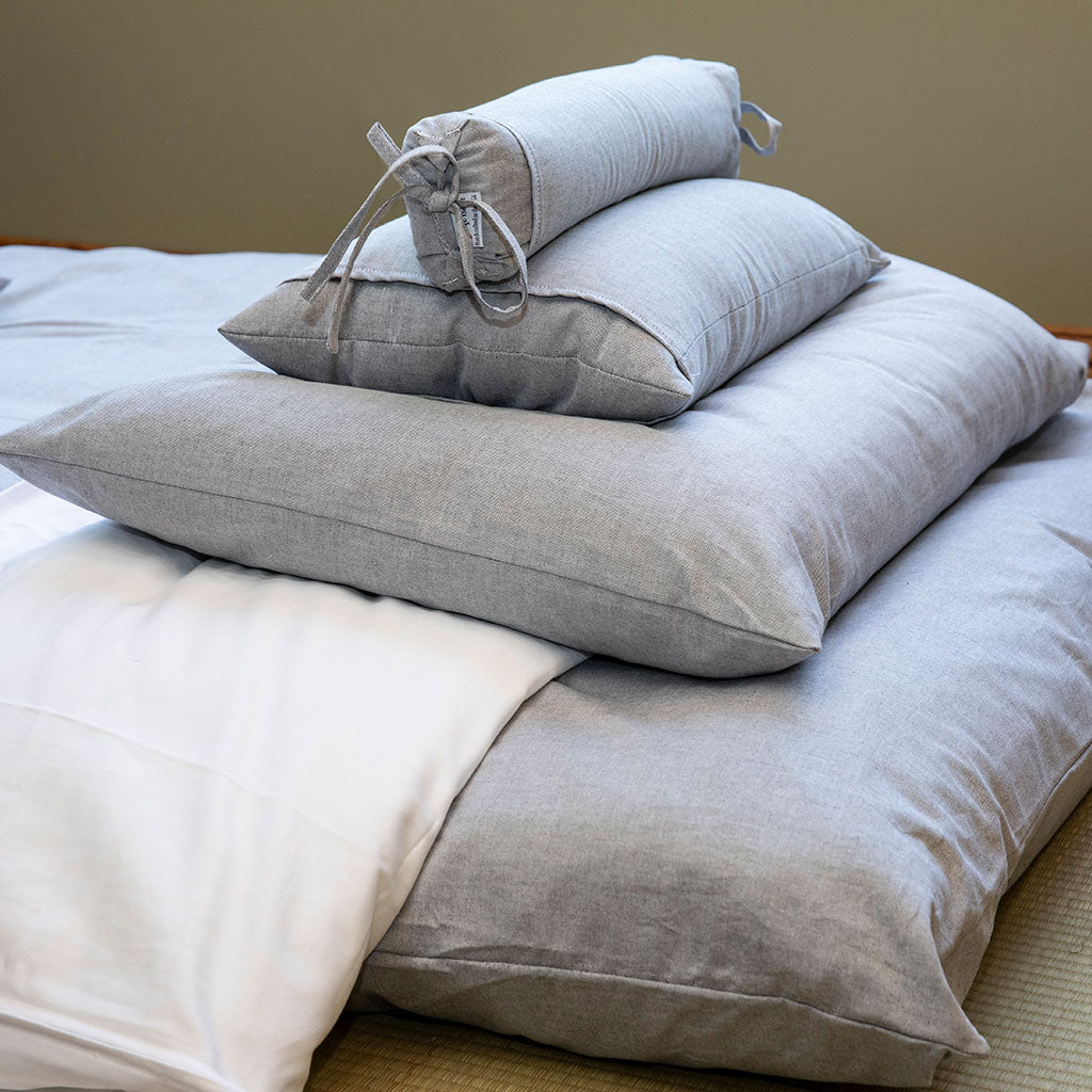 J-Life Shikifuton with Ainezu Gray Removable Cover