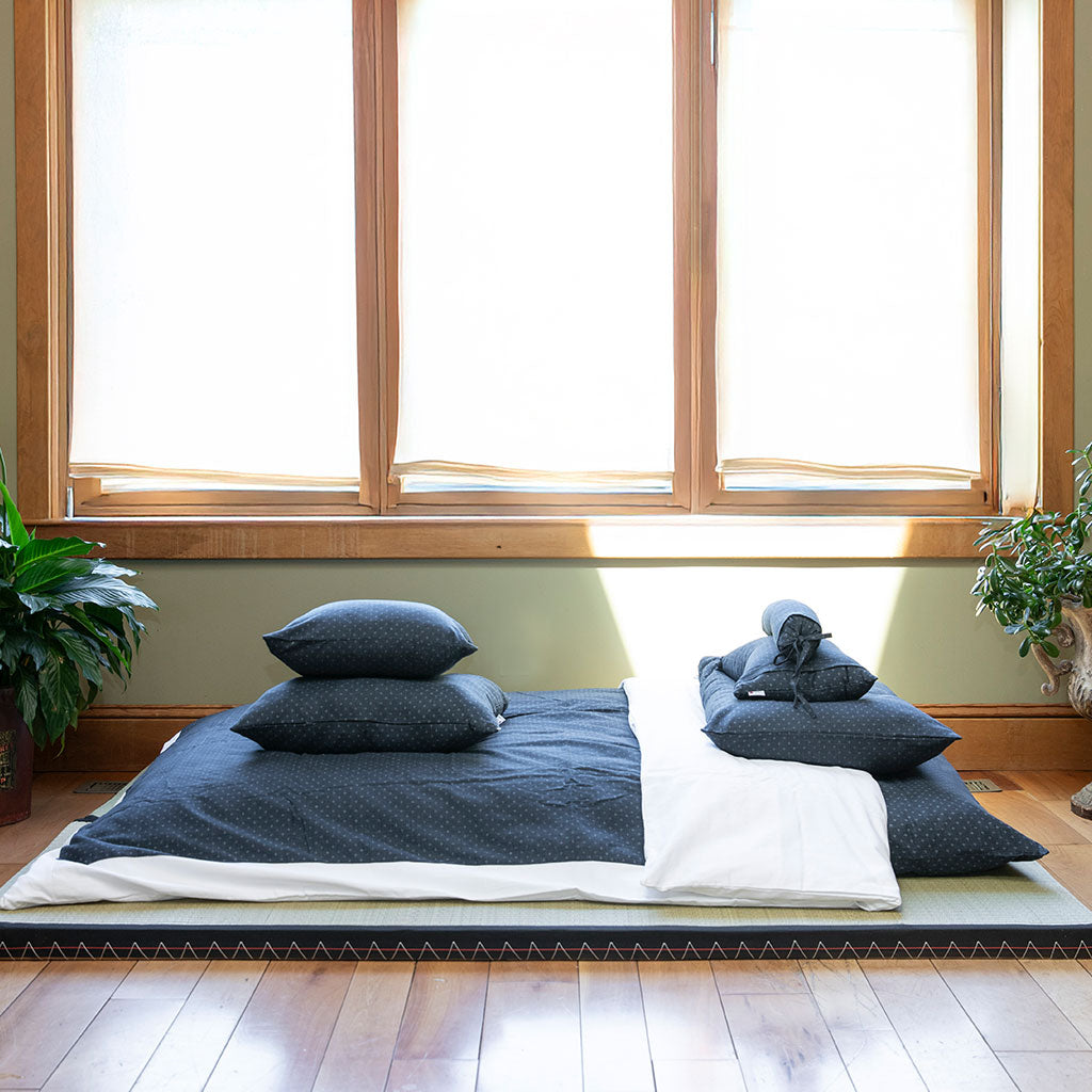 J-Life Aizome Navy Custom Kakefuton with Removable Cover