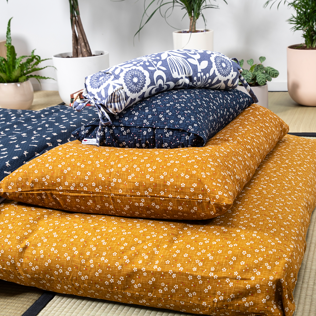 Bedding Bundle: Gold & Navy
