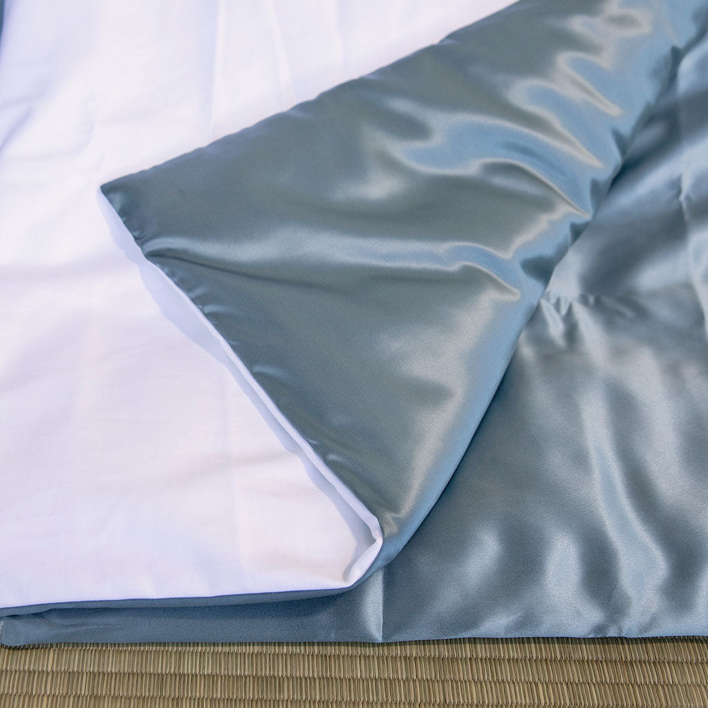 J-Life Shiruku Silk Arctic Custom Kakefuton with Removable Cover