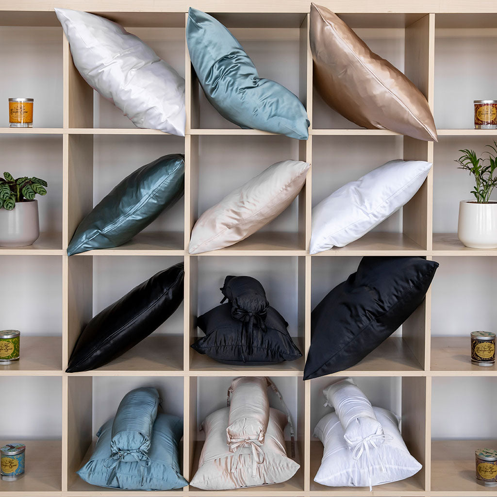 J-Life Shiruku Silk Arctic Zabuton Floor Pillow - COVER ONLY