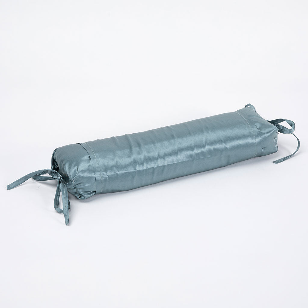 J-Life Shiruku Silk Arctic Buckwheat Hull Pillow - COVER ONLY