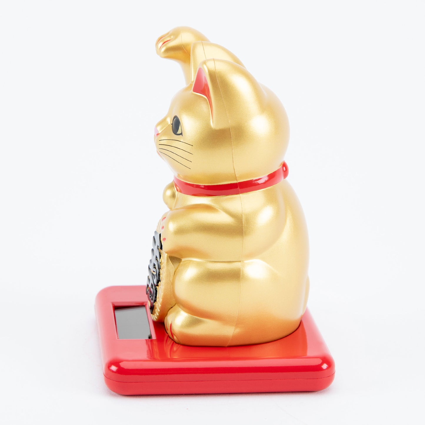 Waving Cat: Solar-Powered Maneki Neko