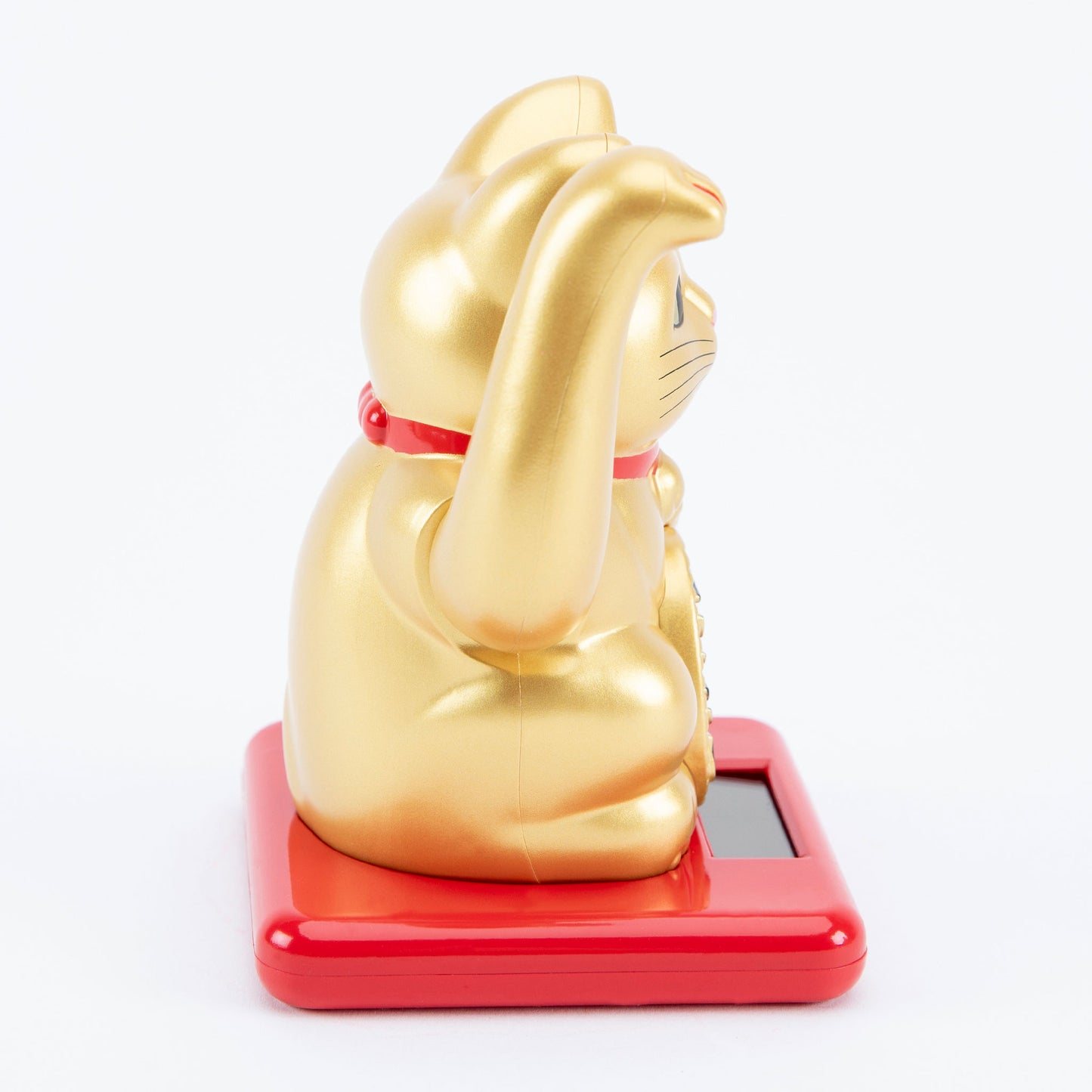 Waving Cat: Solar-Powered Maneki Neko