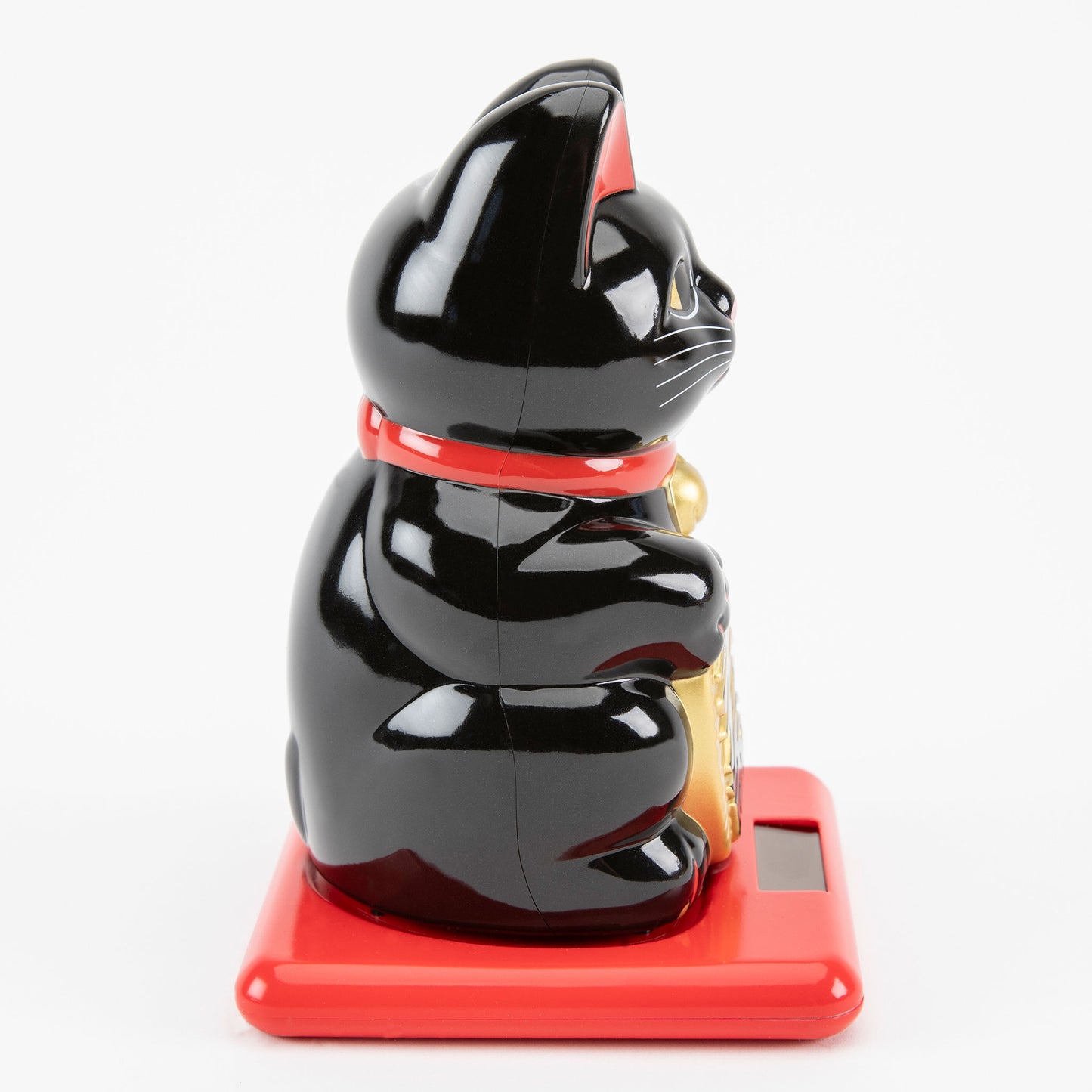 Waving Cat: Solar-Powered Maneki Neko