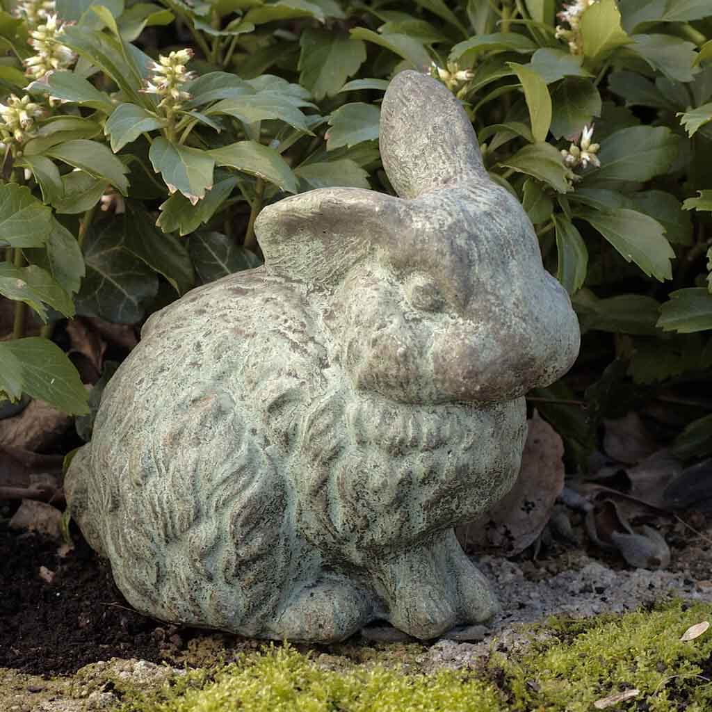 Usagi 兎 Garden Rabbit Statue