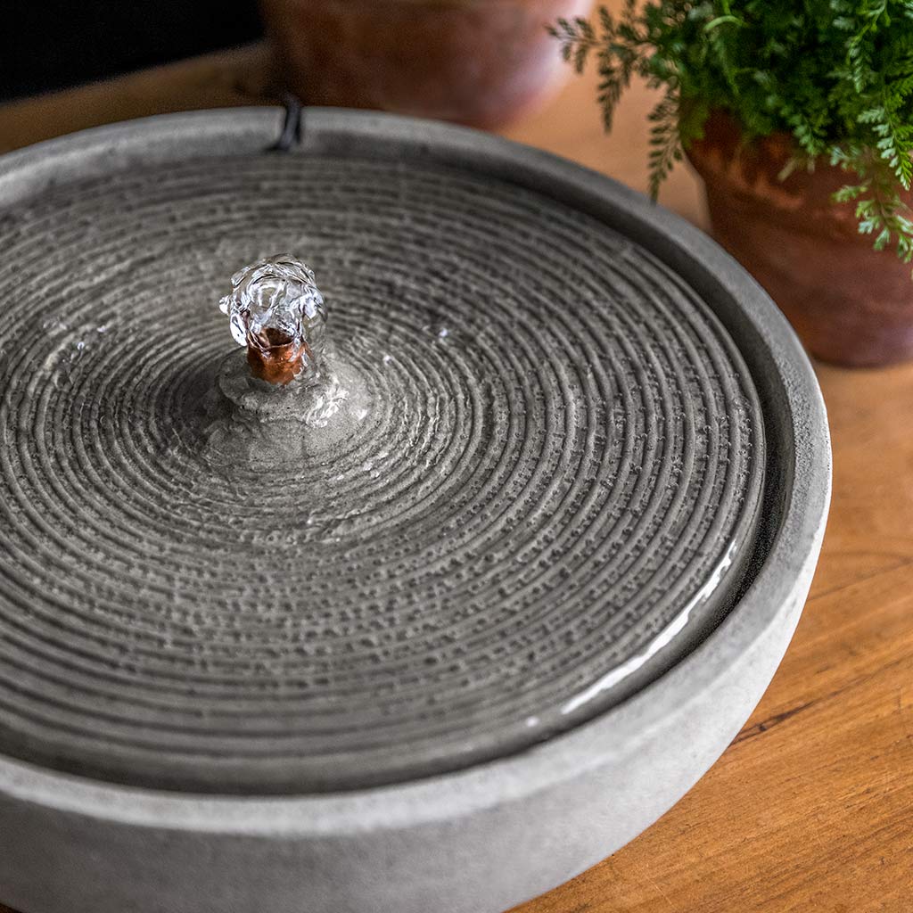 Zen Garden Statue: Small Fountain