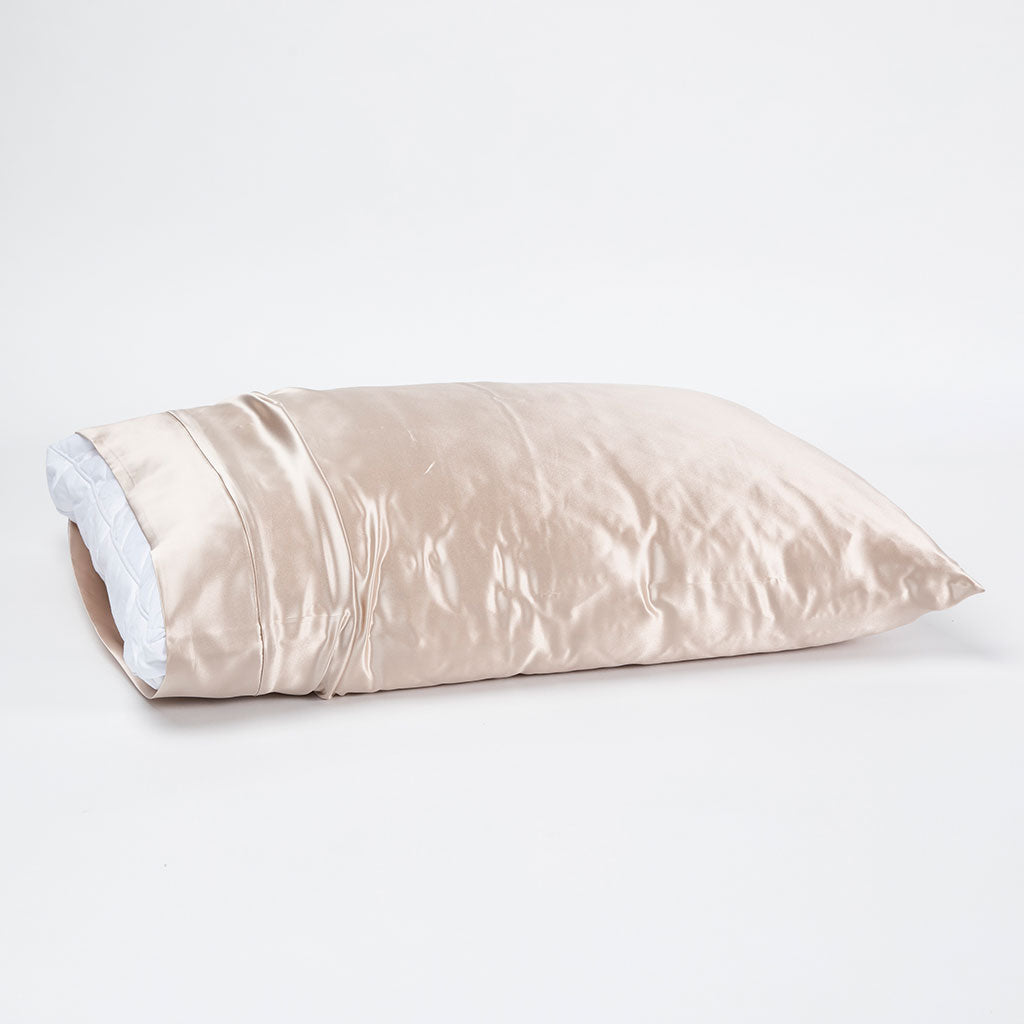 J-Life Shiruku Silk Champagne Pillowcase
