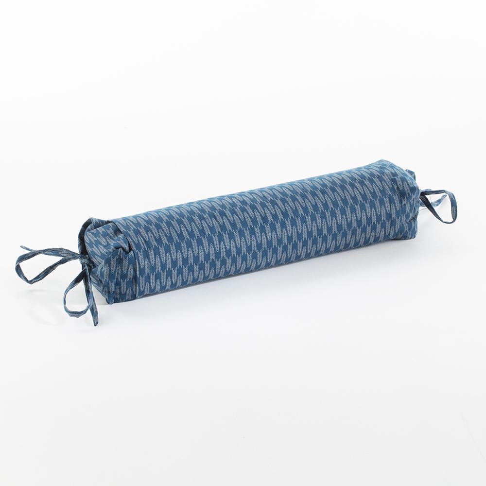 J-Life Ya Gasuri Light Blue Buckwheat Hull Pillow_Pillows & Shams_Buckwheat Hull Pillow