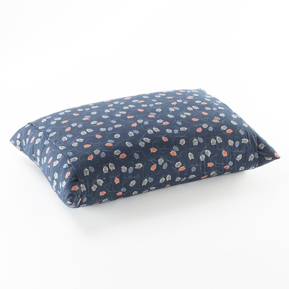 J-Life Fukurou Navy Buckwheat Hull Pillow_Pillows & Shams