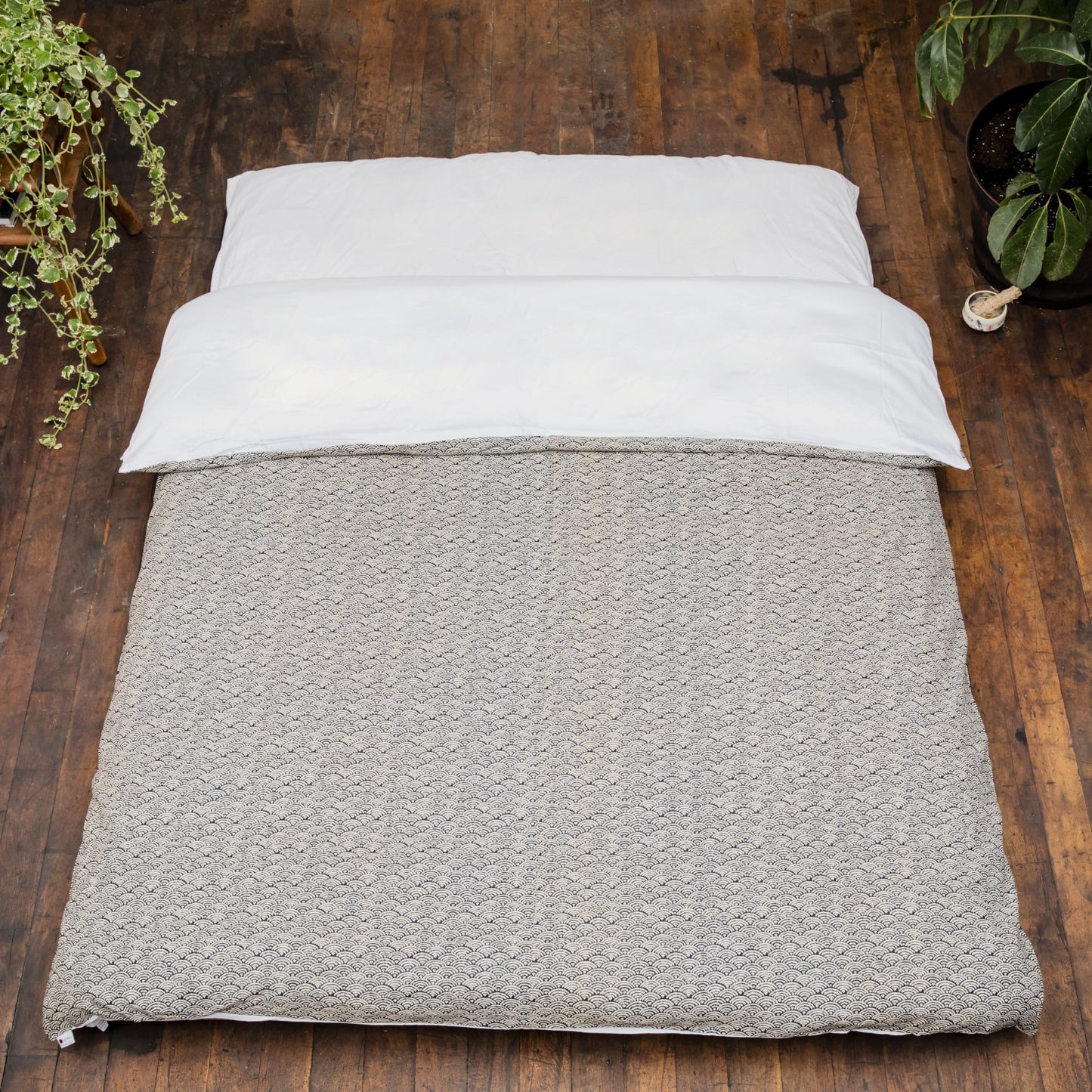 J-Life Seikai Ha Navy #2 Custom Kakefuton with Removable Cover_Kakefutons_Kakefuton with custom cover_Japan Tradition_Sleep System