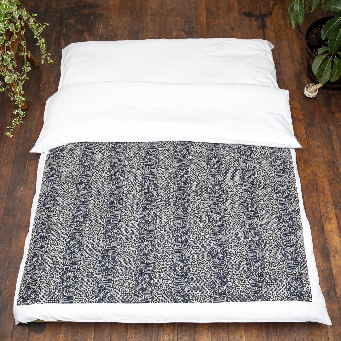 J-Life Patchi Navy Custom Kakefuton with Removable Cover_Kakefutons