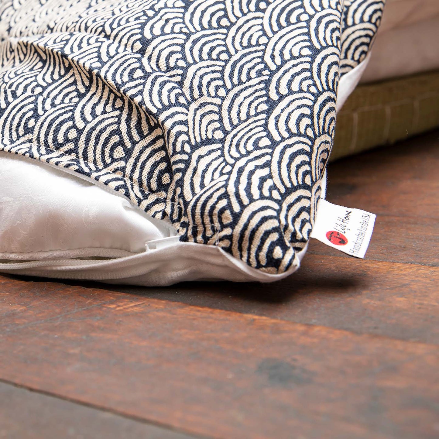J-Life Seikai Ha Navy #2 Custom Kakefuton with Removable Cover_Kakefutons_Kakefuton with custom cover_Japan Tradition_Sleep System_Handmade__1__2