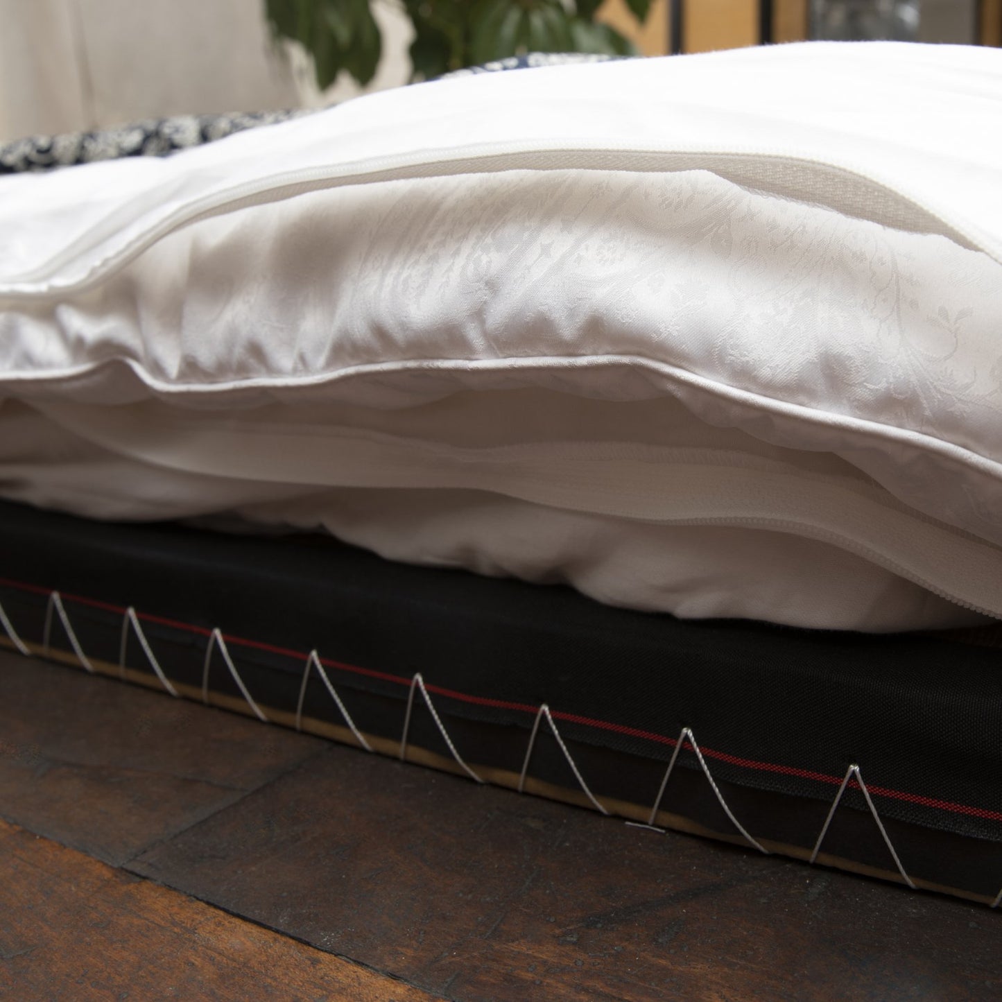 J-Life Hana Navy Custom Kakefuton with Removable Cover_Kakefutons_Kakefuton with custom cover_Japan Tradition_Sleep System_Handmade__1__2__3__4