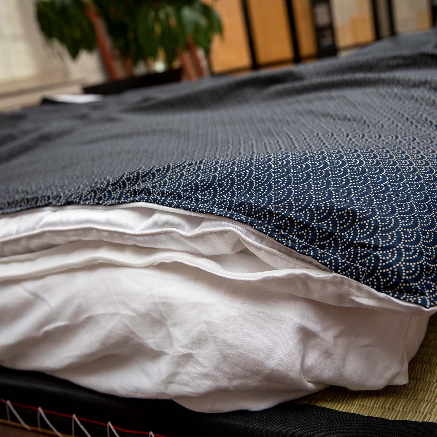 J-Life Seikai Ha Navy Custom Kakefuton with Removable Cover_Kakefutons_Kakefuton with custom cover_Japan Tradition_Sleep System_Handmade__1__2__3__4