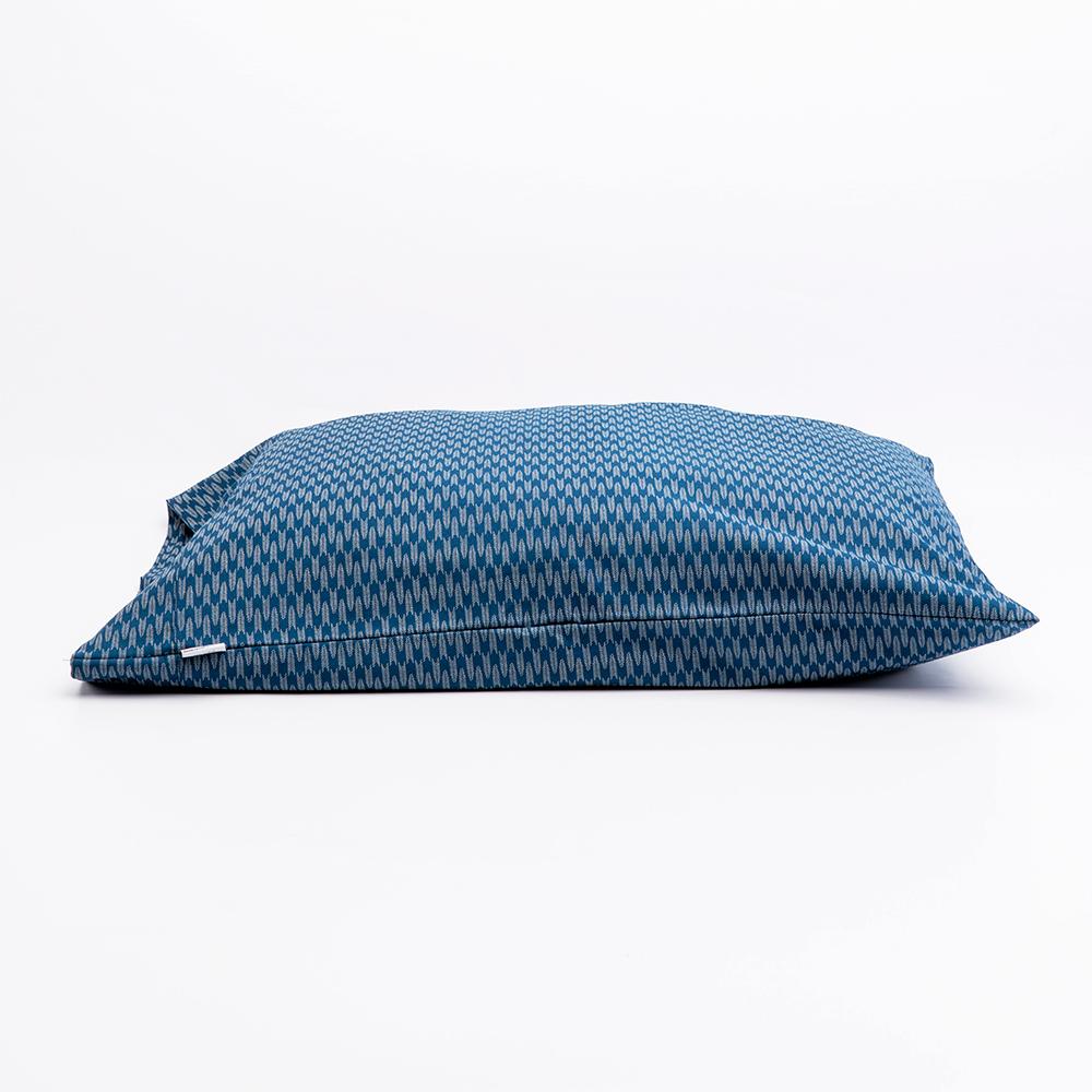 J-Life Ya Gasuri Light Blue Pillowcase_Pillows & Shams