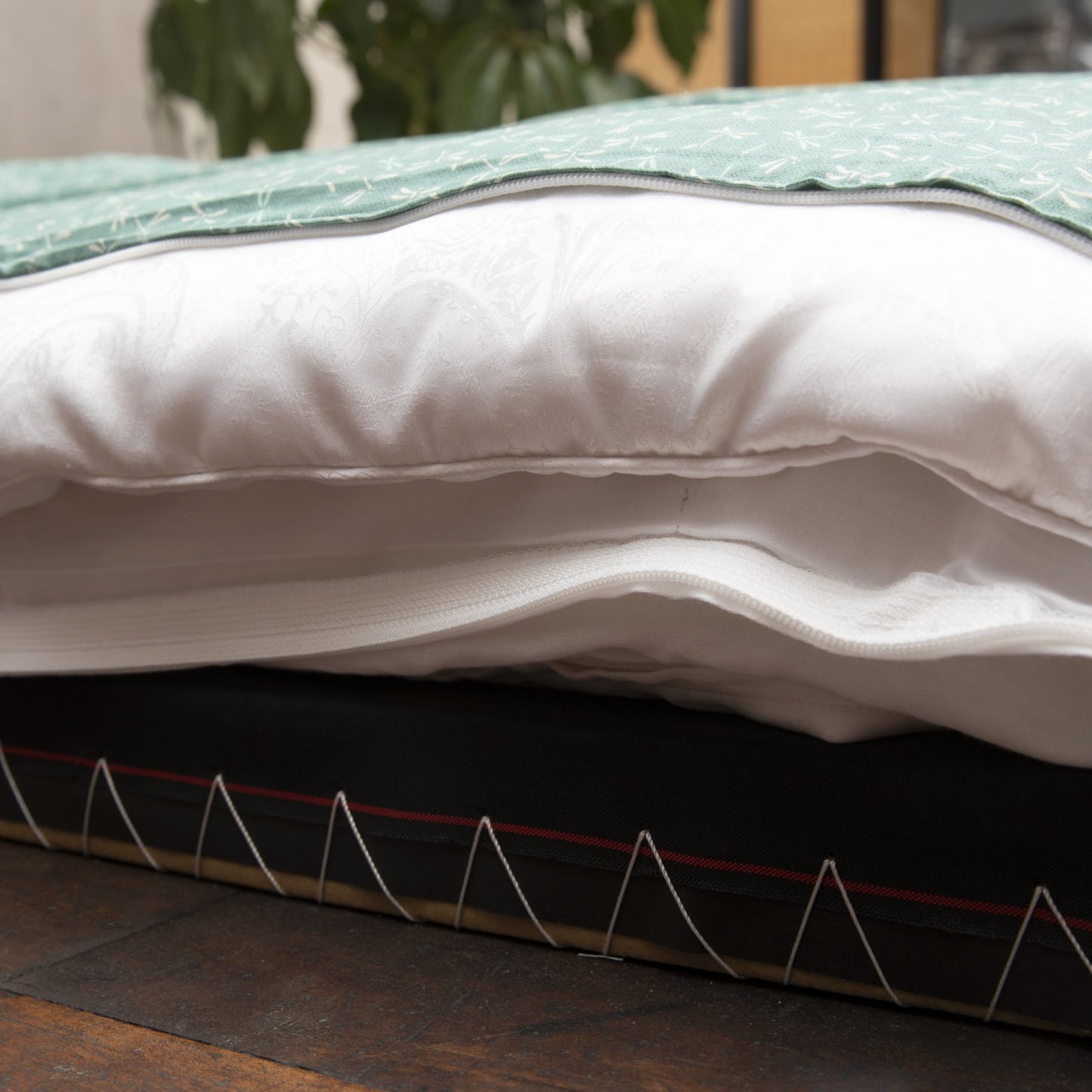 J-Life Tombo Teal Custom Kakefuton with Removable Cover_Kakefutons_Kakefuton with custom cover_Japan Tradition_Sleep System_Handmade__1__2__3__4