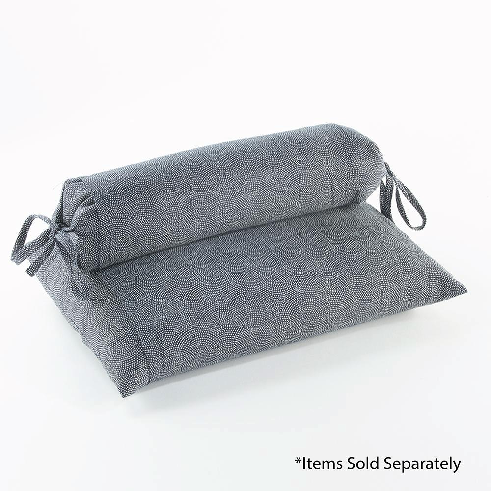 J-Life Toransu Navy Buckwheat Hull Pillow