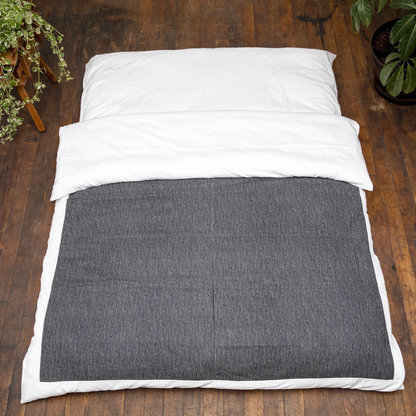 J-Life Shima Navy Custom Kakefuton with Removable Cover_Kakefutons