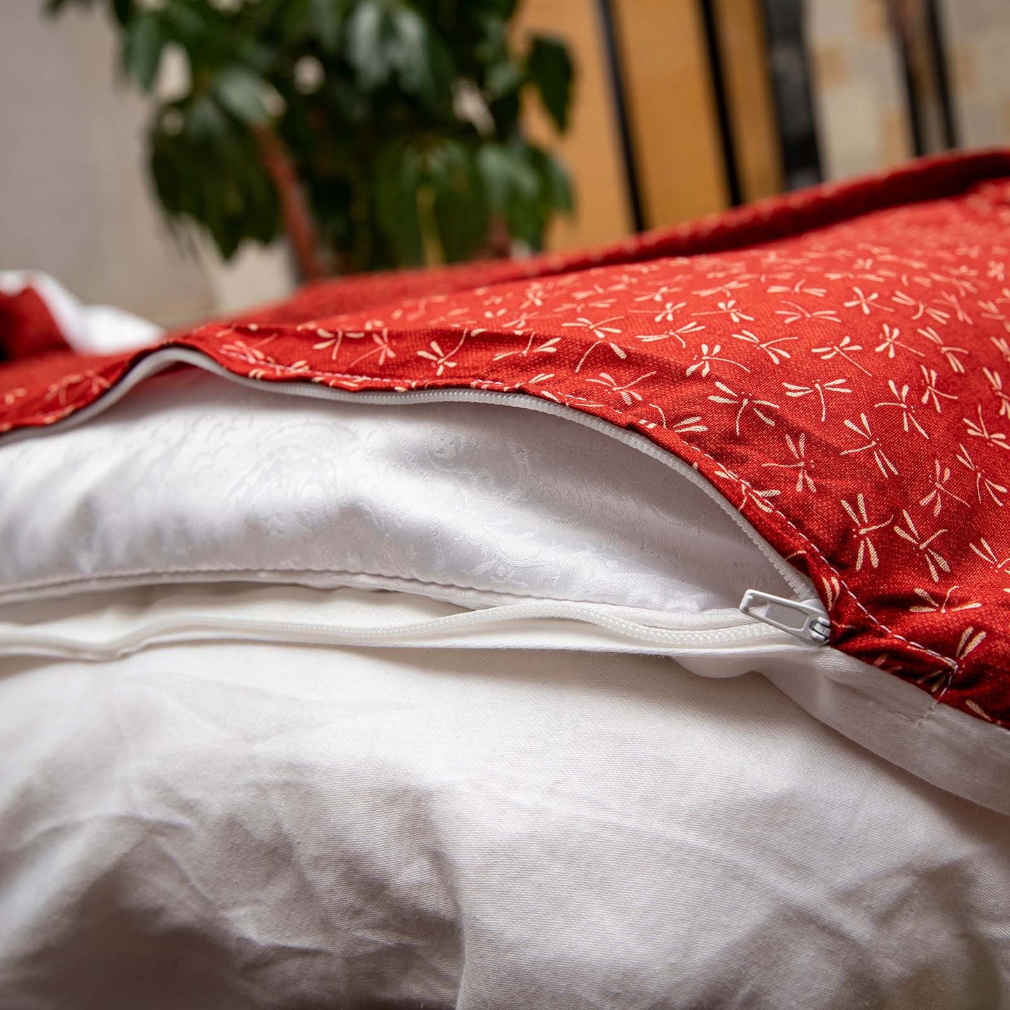 J-Life Tombo Red Custom Kakefuton with Removable Cover_Kakefutons_Kakefuton with custom cover_Japan Tradition_Sleep System_Handmade__1__2__3__4