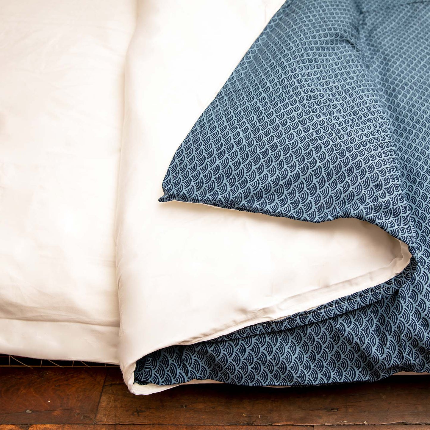 J-Life Nami Blue Custom Kakefuton with Removable Cover_Kakefutons_Kakefuton with custom cover_Japan Tradition_Sleep System_Handmade__1__2