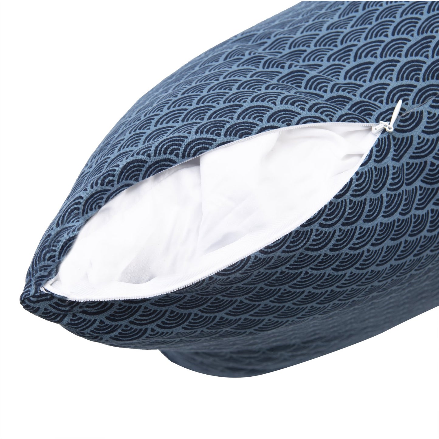 Nami Blue Throw Pillow_Pillows & Shams_Throw Pillows