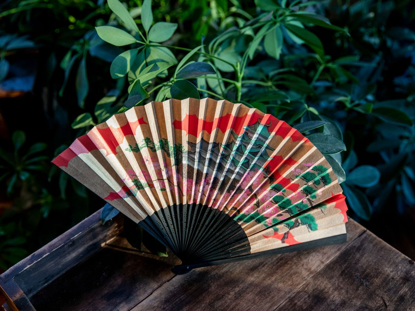 Traditional Japanese Sensu Hand Fan - Nagoya Castle
