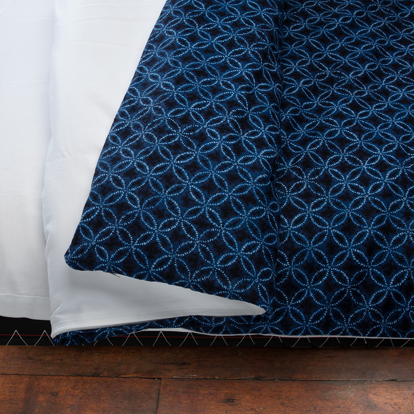 J-Life Taidai Navy Custom Kakefuton with Removable Cover_Kakefutons
