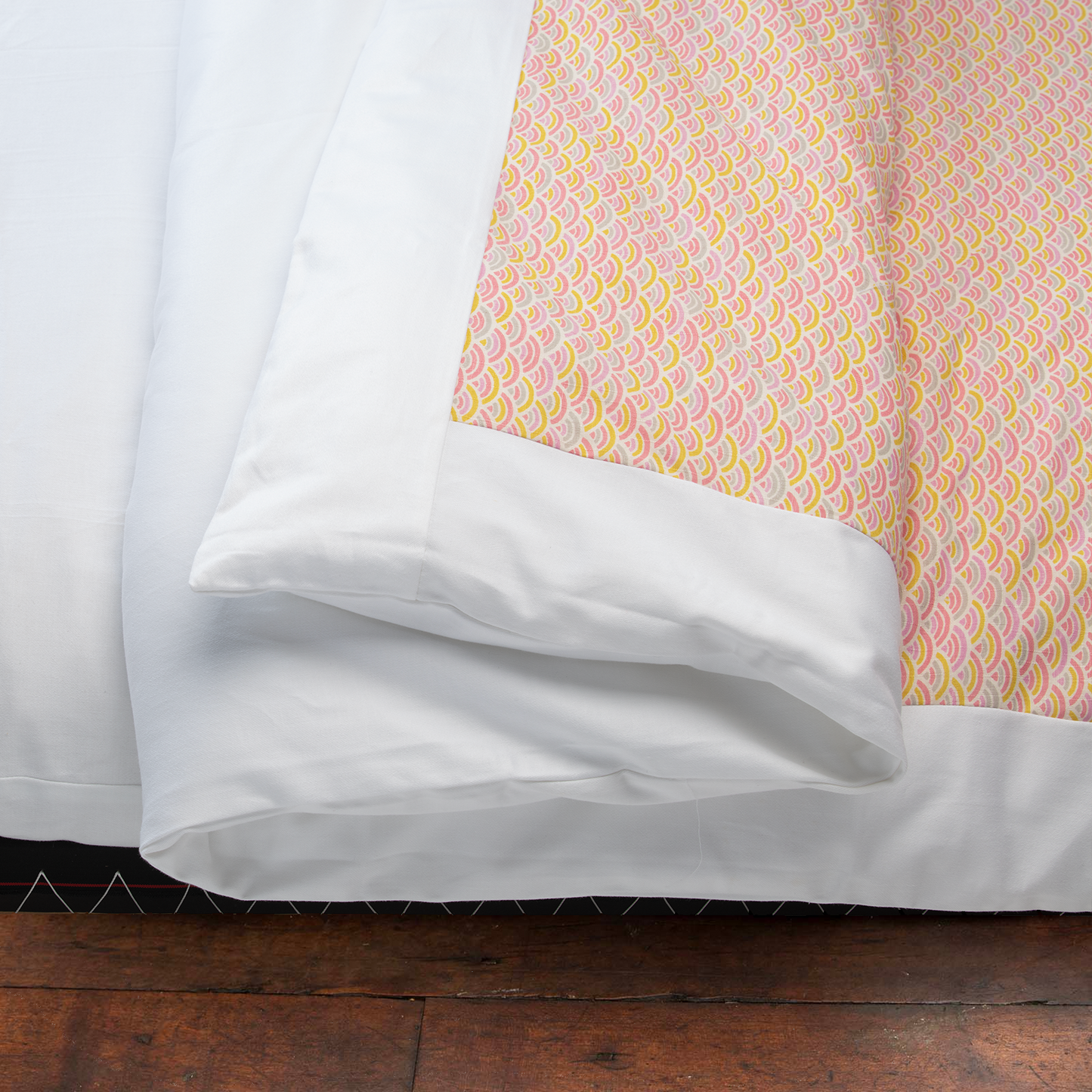 J-Life Colorful Seika Ha Pink Custom Kakefuton with Removable Cover