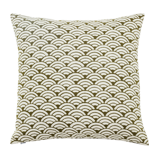 Jumbo Seika Ha Matcha Throw Pillow