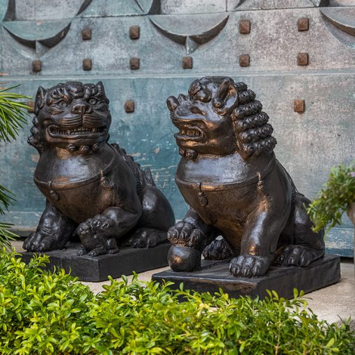 Komainu Garden Statue