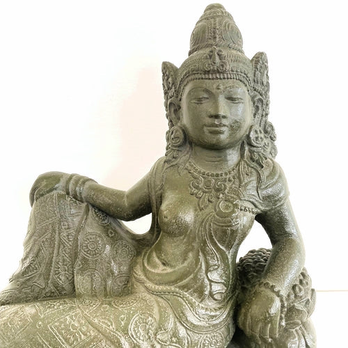 Tara Reclining Garden Sculpture_Lifestyle_Home_Japanese Style_Traditional_1_2_3_4_5