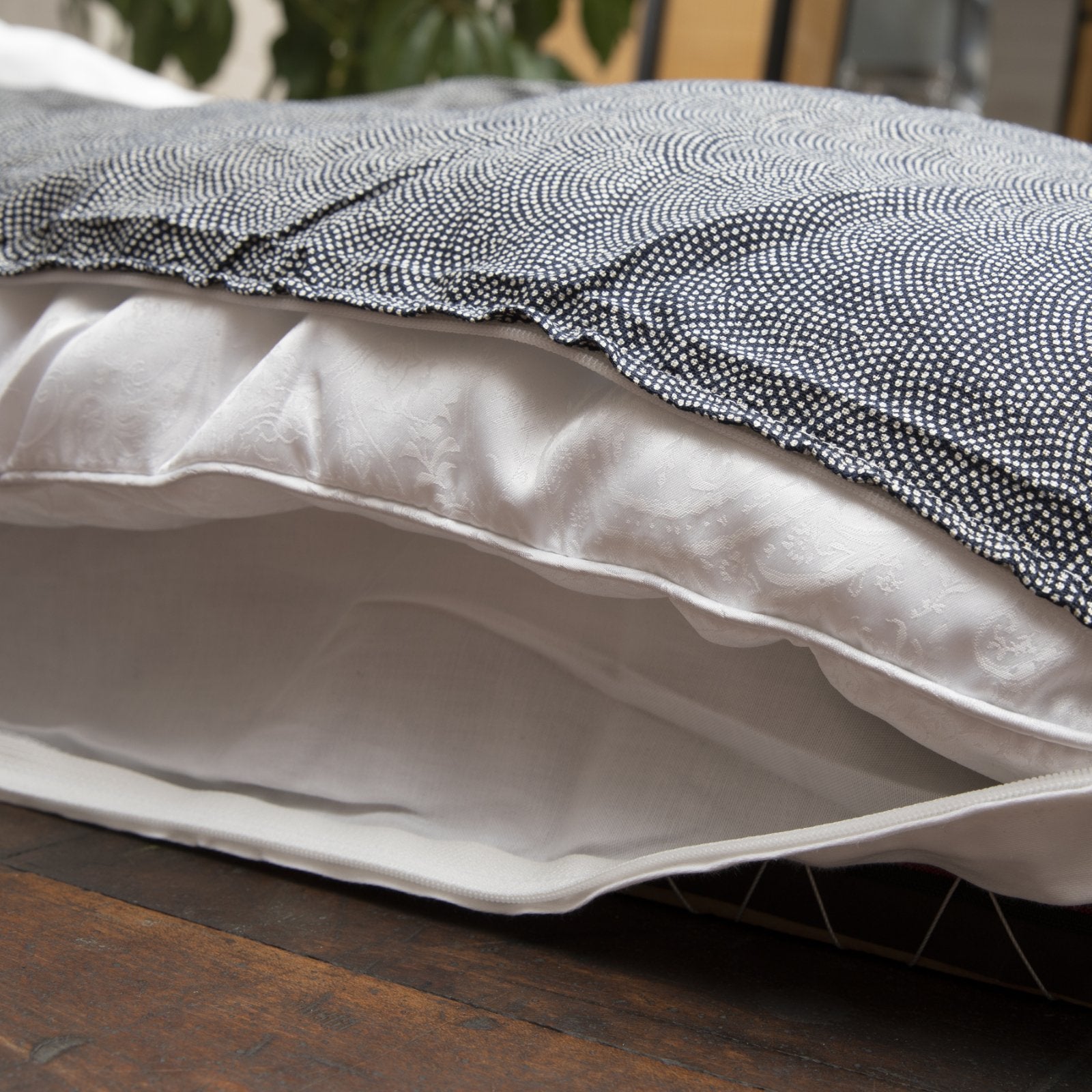 J-Life Toransu Navy Custom Kakefuton with Removable Cover_Kakefutons_Kakefuton with custom cover_Japan Tradition_Sleep System_Handmade__1__2__3__4__5__6