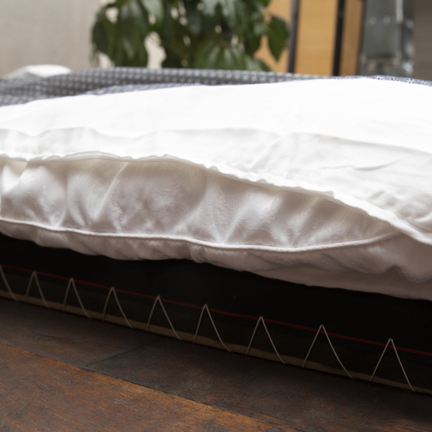 J-Life Asa No Ha Black #2 Custom Kakefuton with Removable Cover_Kakefutons_Kakefuton with custom cover_Japan Tradition_Sleep System_Handmade__1__2__3__4__5__6__7__8__9__10__11