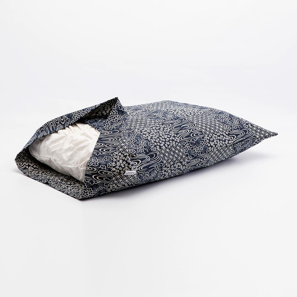 J-Life Patchi Navy Pillowcase_Pillows & Shams_Pillowcase